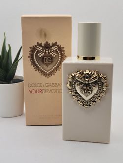 Dolce&Gabbana 

Your Devotion Eau de Parfum Intense

3.3 fl ⭐️