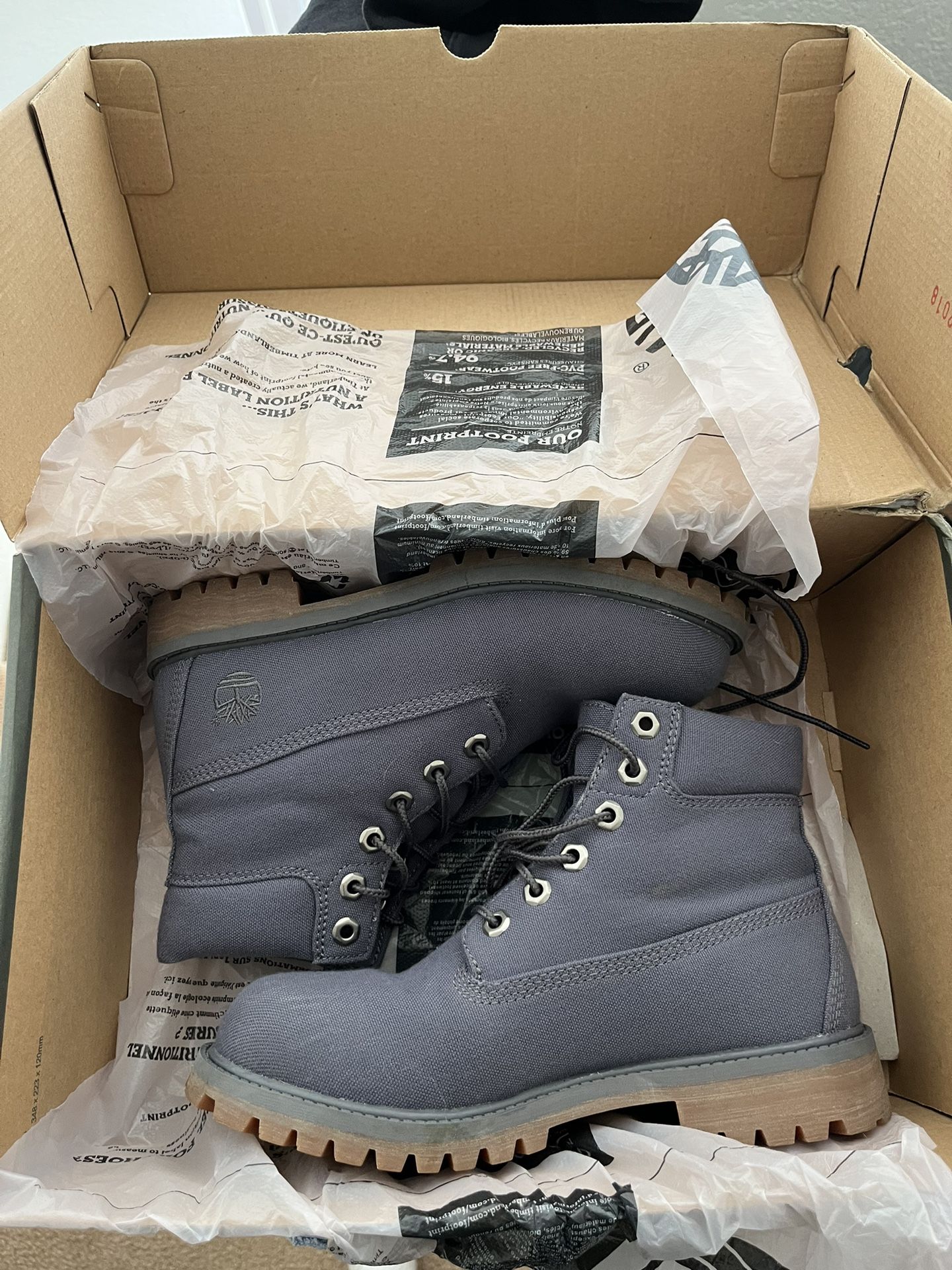 Brand New Timberlands Never Used Size 5 For Men And Women
