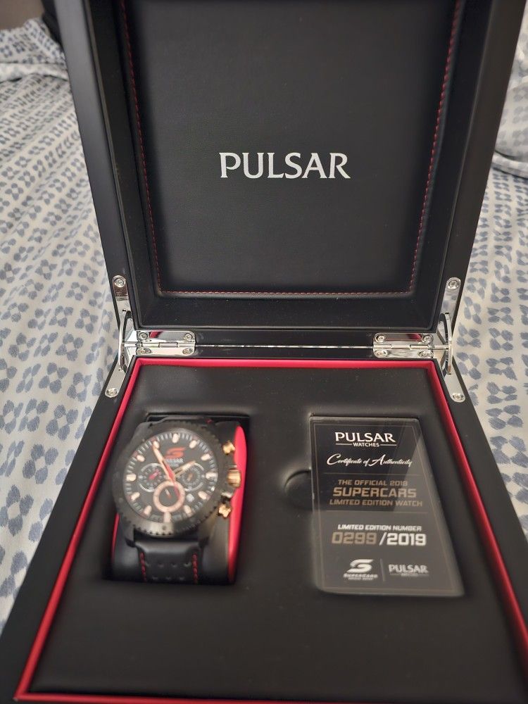 Pulsar sport watch