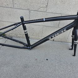 Trek Verve  Frame  Aluminium Road 700c See Picture 2 For Ditails 