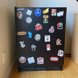 Mini Fridge 