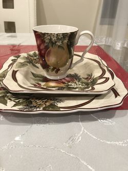 Beautiful Christmas china Settings
