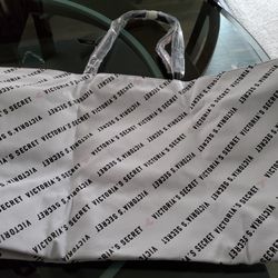 New VS tote Bag