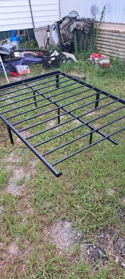 Bedframe, full size.