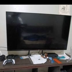 46 inch television with wall rack, to hang