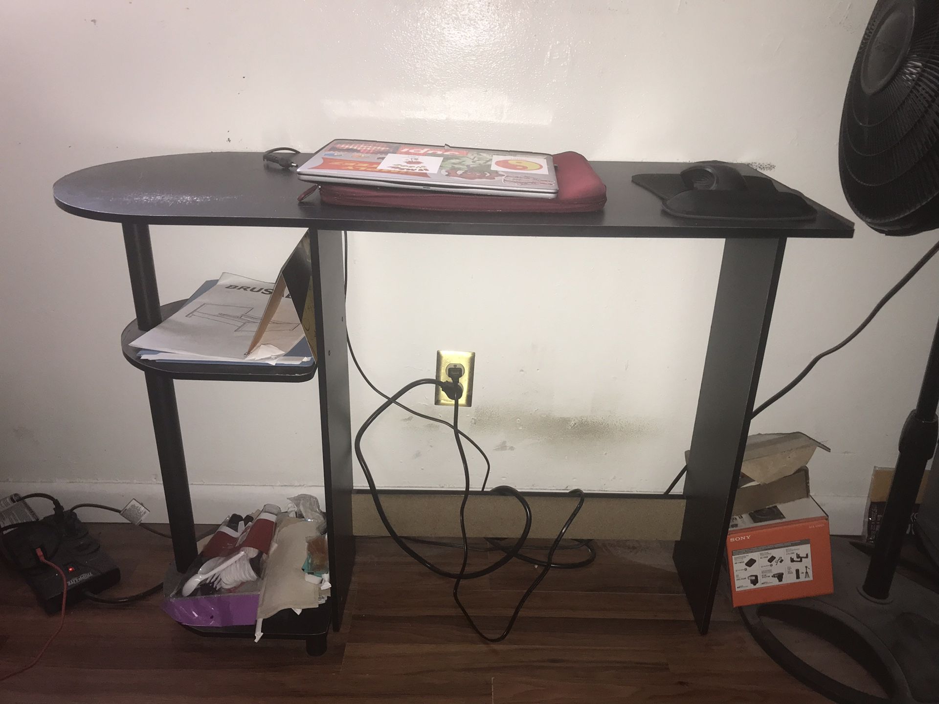 Small desk