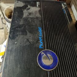 Planet Audio 2 Channel 1600 Watt Amp