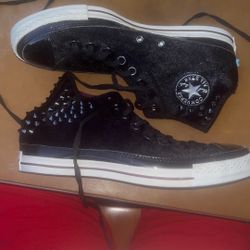 Rare Chuck Taylor Converse Size 8 Men’s 10 Wo