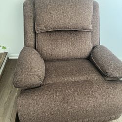Very comfy recliner chair - 32x40x45 - seat is 20in high - with charger and light message