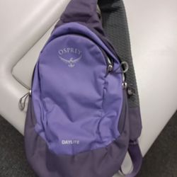 Osprey Daylite Sling Used Lightly