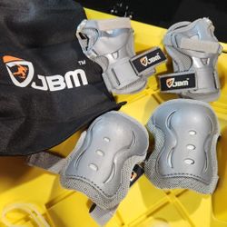 Kids JBM knee Pads And Wrist Guards