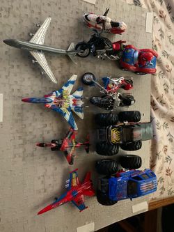 Marvel / spider man car figure