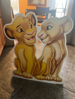 Lion King Prop Stand