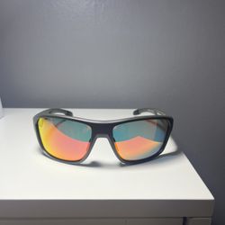 Oakley Split Shot Men's Sunglasses - Matte Heather Grey Frame, with Prizm...