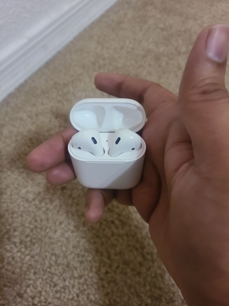 Apple Airpods