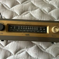 Vintage Eico HFT-90 Radio Tuner