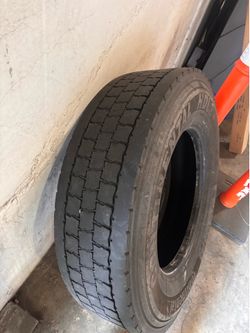 Semi tire for sale