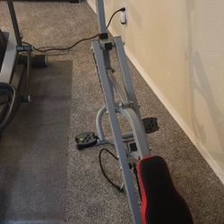 Squat Rider Exercise Machine