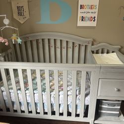 Crib And Changing Table Set 