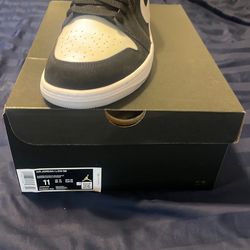 Jordan Low Diamond Size 11 Brand New