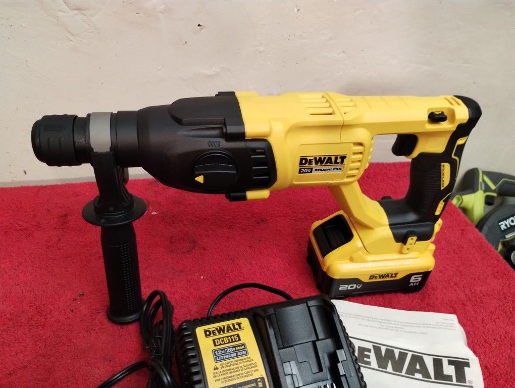 New DEWALT Brushless 1" Rotary Hammer Kit $245