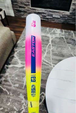 Easton Dub Bat