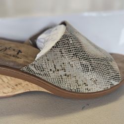 New In Box Women's Wedges