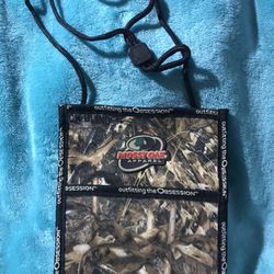 Mossy Oak Appeal Pouch