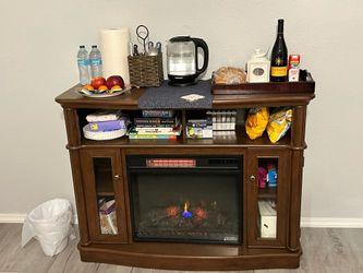 Electric Fireplace (Like New)