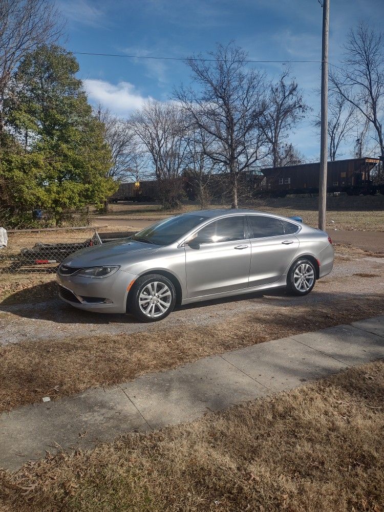 2015 Chrysler 200