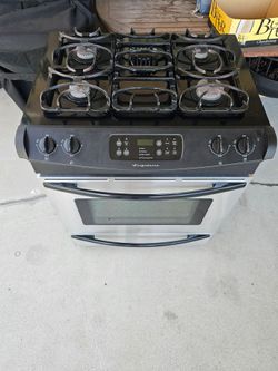 Frigidaire Gas Range with Oven