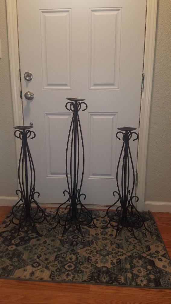 Tall and Heavy iron candle pillars