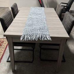 Kitchen Table with chairs