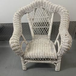 Kids White Wicker Chair