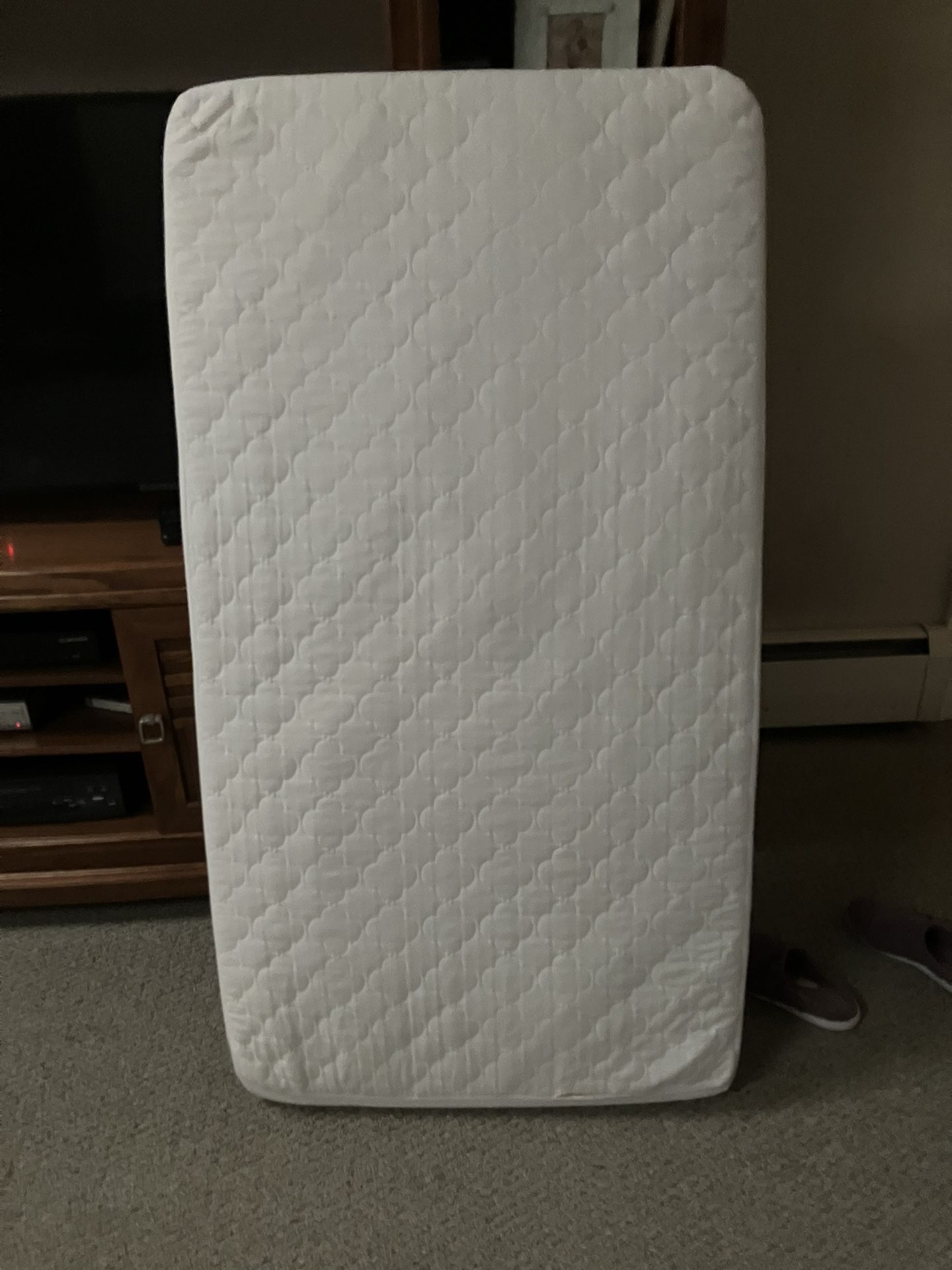 Crib/Toddler Bed Mattress And Sheets