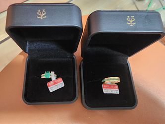 Emerald And Gold wedding/Engagement Ring Set