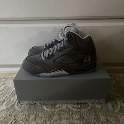 Air Jordan 5 wolf grey