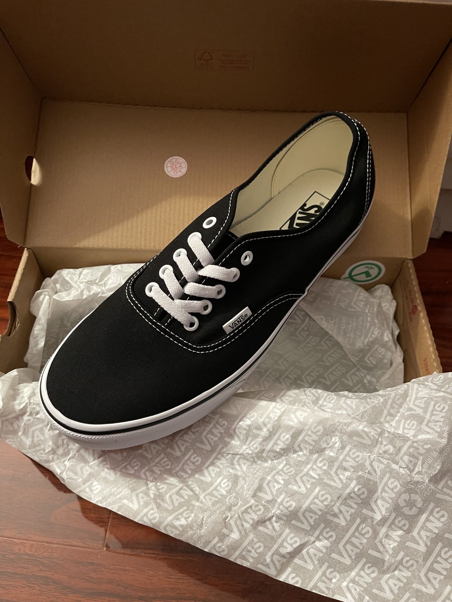 Vans Shoes Men’s Size 11