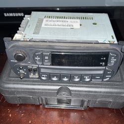 OEM dodge Ram Radio 
