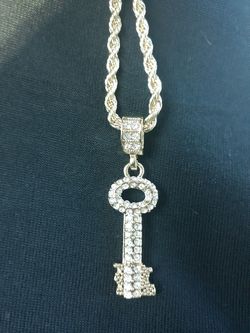 Key Designer rope chain with stones 20"