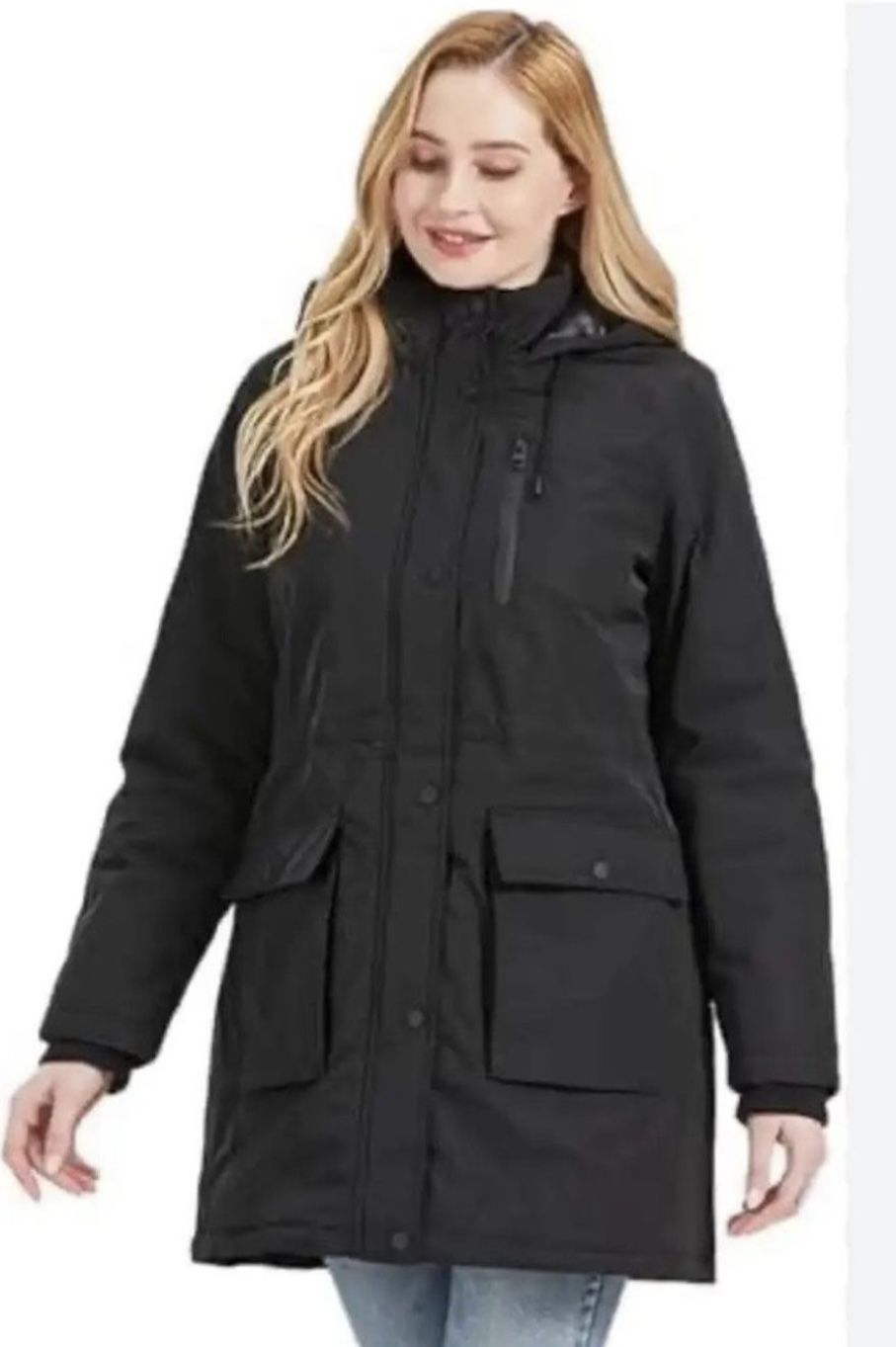 New Womanβs Winter Jacket. Size 6 &8 Available