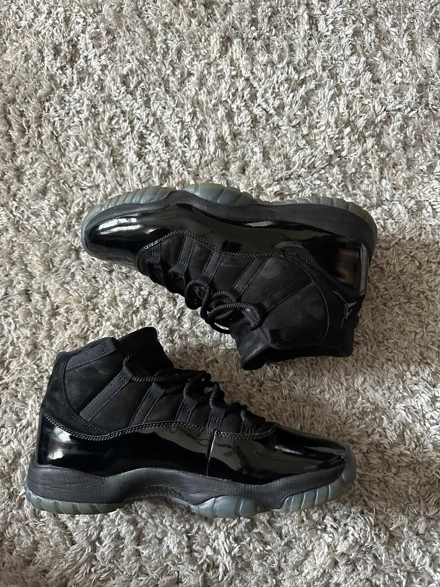 Cap And Gown Jordan 11 (2018)