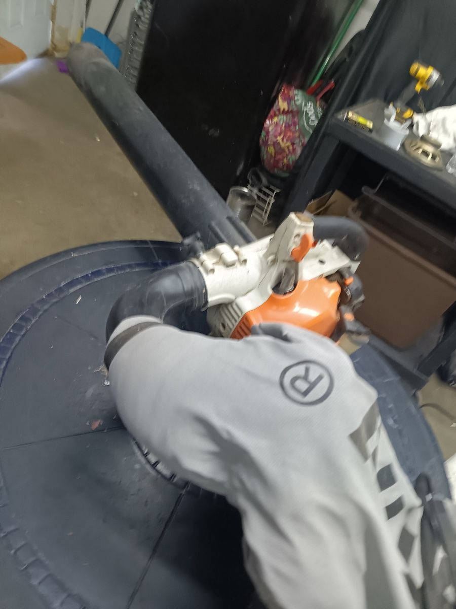 Leaf Blower
