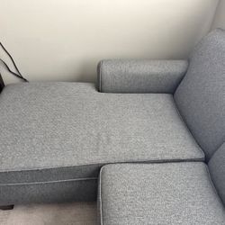 Flex Steel Sectional With Chaise 