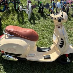 Kids Vespa 