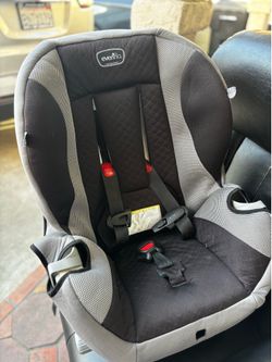 Adjusting Car seat