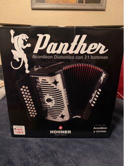 HOHNER Panther Accordion 31 Botones GCF Tono