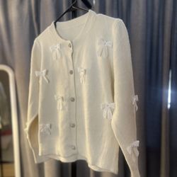 Pastel Cream Cardigan 