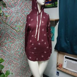 NWT No Boundaries Maroon Skull Hoodie, Size XS