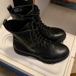 Boots, Womens Size 9